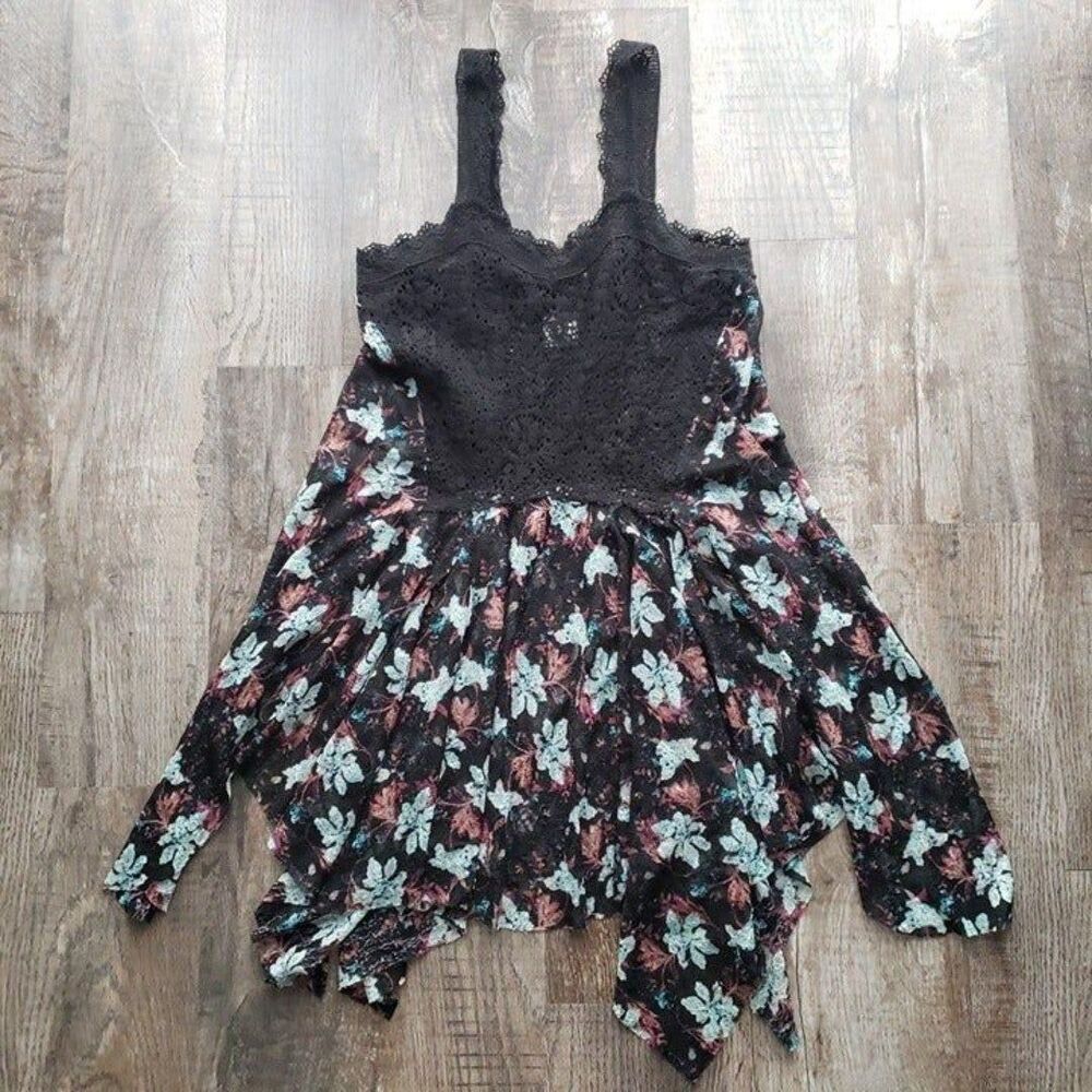 Intimately Free People Crochet & Lace Hanky Hem Dress